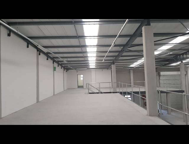 470M² FACTORY FOR SALE IN STIKLAND